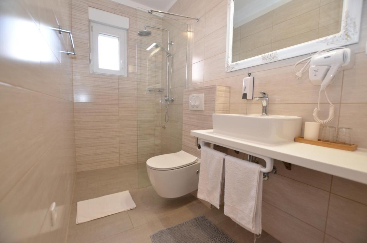 M&N Apartment Rovinj Exteriör bild